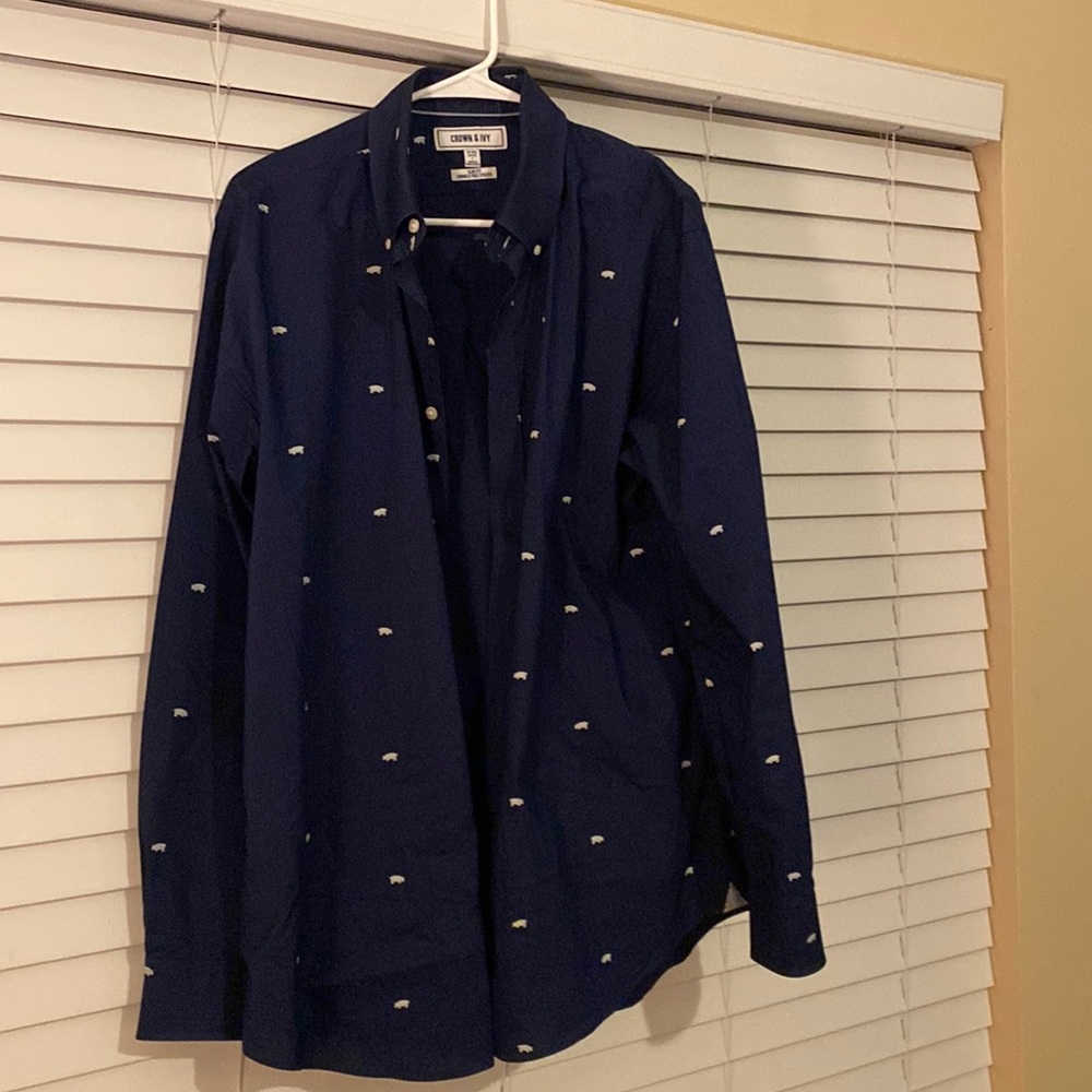 Crown and Ivy dress shirt with little pigs 🐖 mens